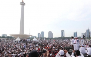 Massa Reuni 212 Tampak Berdatangan, Polisi Tutup Akses Kawasan Patung Kuda dan Monas