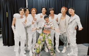 Momen Hangat Halsey dan BTS di Konser, dari Nongol di Layar Hingga Foto Backstage