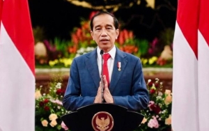 Bukan Bingung, Jokowi Ungkap Alasan Strategi Pengendalian COVID-19 Indonesia Selalu Berubah