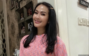 Jenguk Baby Rayyanza, Iis Dahlia Bikin Takut Kena Gaplok Karena Doanya