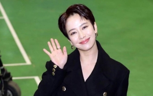 Terbaru di AAA 2021, Deretan Outfit Song Ji Hyo Ini Dinilai Buruk