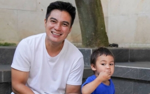 Baim Wong Salat, Kiano Diam-Diam Ikut Tirukan Gerakannya Bikin Gemas