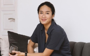 Jadi Groom’s Angel Vidi Aldiano, Selfie Chef Renatta Pakai Kebaya Malah Bikin Salah Paham