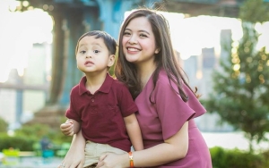 Sebut Ada 'Punggung Hitam' di Atas Almari, Arr Putra Tasya Kamila Mendadak Nangis Kejer Malam-malam