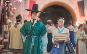 Lee Se Young Pajang Foto Junho 2PM di Naskah 'The Red Sleeve', Banjir Komentar Kepo