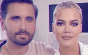 Khloe Kardashian Ternyata Tenangkan Scott Disick Usai Kourtney Kardashian Dilamar Travis Barker