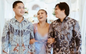 Sudah Jadi Tunangan Gangga Kusuma, Awkarin Unggah Foto Tetap Akur dengan Sabian Tama Bikin Salut
