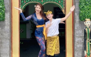 Tamara Bleszynski Ungkap Anak Bungsunya Tak Tahu Ibunya Seorang Artis, Kok Bisa?