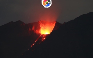 PVMBG Catat Gunung Semeru Masih Erupsi, Masyarakat Disarankan Tak Beraktivitas Dalam Radius 1 Km