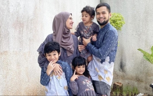 Shireen Sungkar Sekeluarga Akhirnya Traveling dengan Pesawat, Kelakuan Putri Bungsu Curi Fokus
