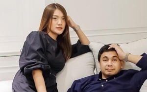 Raditya Dika Tak Sadar Pakai Atasan Istri Saat Keluar Rumah, Bikin Ngakak