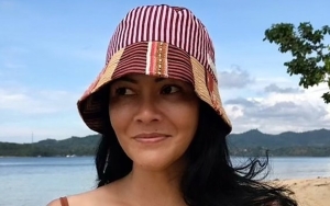 Tak Bisa Punya Keturunan, Melanie Subono Ukir Tato Gambar Rahim Kosong Langsung Banjir Semangat
