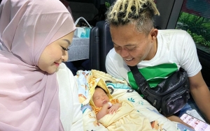 Bayi Sule-Nathalie Holscher Asyik Berjemur, Wajah Turunan DNA Belanda Tampan Abis