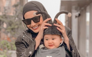 Baru Bangun Tidur, Baby Ukkasya Malah Cekikian Dengar Lagu Ciptaan Zaskia Sungkar