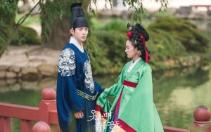 Junho 2PM Akhirnya Jadi Raja, 'The Red Sleeve' Bocorkan Kisah Cinta Pilu Dimulai