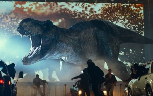 Sutradara Sebut Syuting 'Jurassic World: Dominion' Pakai Dinosaurus 'Asli'