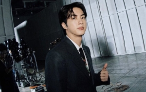 Blak-Blakan, Jin BTS Akui Tak Pernah Merasa Sangat Tampan dan Berbakat