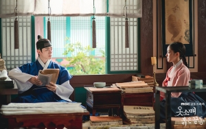 Lee Se Young Puji Habis-Habisan Junho 2PM Saat Bintangi 'The Red Sleeve'