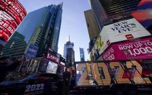 Times Square New York Tetap Rayakan Malam Tahun Baru, Jumlah Pengunjung Dibatasi