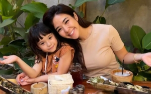 Bikin Pangling, Penampilan Beda Gisella Anastasia di Foto Natal Bareng Gempi Dipuji Mirip Boneka