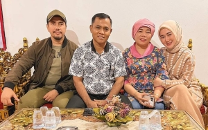 Sunan Kalijaga Akhirnya Perdana Bertemu Faisal Ayah Fuji, Senyum Tulus Ngode Damai?
