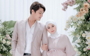 Duduk Manis Rangkul Mesra Sang Istri, Rizky Billar Puitis Luapkan Isi Hati untuk Calon Anak Pertama