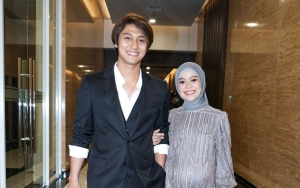 Penampakan Wajah Bayi Lesty Kejora Diduga Lahir Lebih Awal Bikin Penasaran, Mirip Rizky Billar?