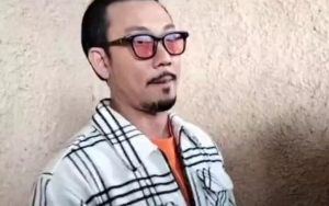 Denny Sumargo Sita HP Eks Pegawai Usai Hampir Kena Guna-Guna, Kaget Pelaku Malah Lakukan Ini