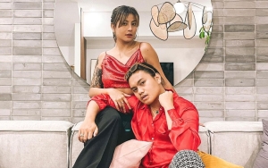 Awkarin Dikira Masuk Kristen Usai Natalan Bareng Pacar, Video Sebut Yesus Diungkit