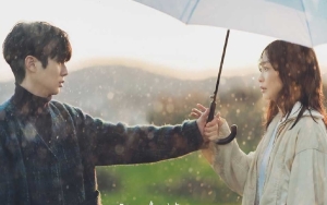 Bikin Gemas, Begini Proses Syuting Adegan Ciuman Choi Woo Shik dan Kim Da Mi di 'Our Beloved Summer'
