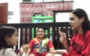 Adik Perempuan Laura Anna Nangis Pilu Teringat Sang Kakak, Netter 'Sentil' Ibu Gaga Muhammad