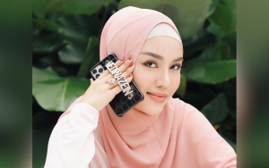 Terus Diungkit Soal Utang Hingga Kasus Tas KW, Medina Zein Lantang Bilang Begini ke Netizen