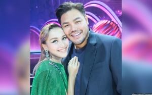 Ivan Gunawan Ulang Tahun, Ayu Ting Ting Ungkapkan Rasa Sayang Lewat Postingan Ini