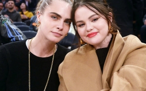 Selena Gomez dan Cara Delevingne Kompak Kembaran Tato, Ada Maksud Apa?