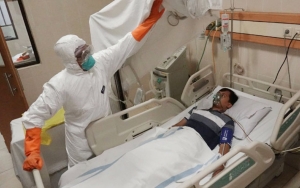 Jumlah Pasien COVID-19 yang Dirawat di Wisma Atlet Kembali Bertambah Menjadi 912 Orang