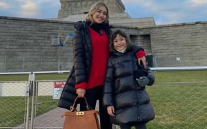  Ayu Ting Ting Curhat Sang Putri Ketagihan Liburan ke Amerika, Minta Tambah 2 Bulan Lagi