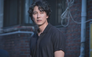 Jadi Profiler Kriminal, Ini Alasan Kim Nam Gil Tertarik Bintangi 'Through the Darkness'