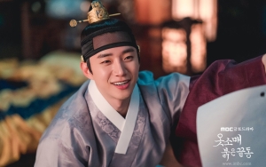 Junho 2PM Ternyata Belum Move On Dari 'The Red Sleeve', Fans Ikut Merasa Hampa