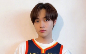 Chenle NCT Dream Dipuji Dobrak Norma Gender dengan Pakai Rok