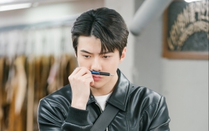 Debut Akting Tuai Pujian, Sehun EXO Bagikan Komentar Penutup Jelang 'Now, We Are Breaking Up'  Tamat