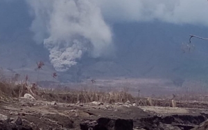 Belum Direlokasi, Warga Terdampak Erupsi Gunung Semeru Masih Berada di Pengungsian