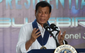 Presiden Filipina Duterte Ancam Tangkap Warganya yang Ogah Divaksin Namun Bandel