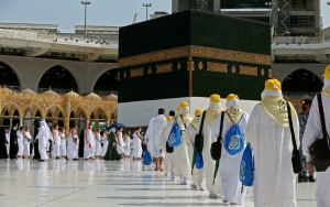 Setelah Ditunda Selama 2 Tahun, Jemaah Umrah Asal Batam Terharu Bisa Berangkat Ke Tanah Suci