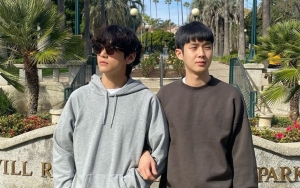 Saling Balas Komen, Interaksi V BTS dan Choi Woo Shik Bikin Senyum-Senyum Sendiri