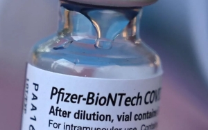 Pfizer Perkirakan Vaksin COVID-19 Khusus Omicron Akan  Siap Bulan Maret 2022