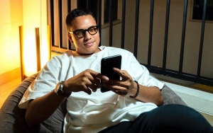 Reaksi Arief Muhammad Saat Ada Fans Rela Keliling Komplek Sambil Angkat Galon Demi Dapat Follback