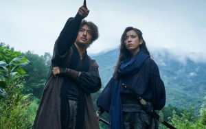 Proses Syuting Ciuman Han Hyo Joo dan Kang Ha Neul di 'The Pirates 2' Sungguh Tak Terduga