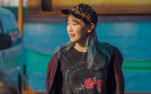 'Special Delivery' Park So Dam Dapat Ulasan Positif, Catat Puluhan Ribu Penonton di Hari Pertama