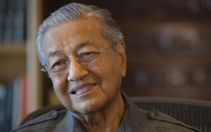 Kondisi Pulih, Eks PM Malaysia Mahathir Mohamad Keluar dari RS Jantung Hari Ini