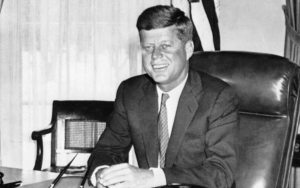 Rekomendasi Pembebasan Bersyarat Pelaku Pembunuh Robert F. Kennedy Ditolak Gubernur California